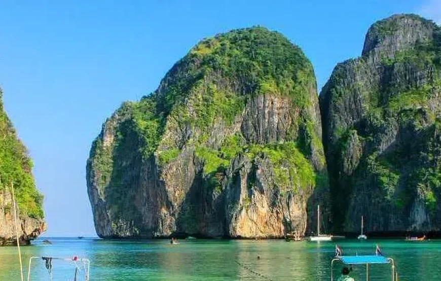 Phuket Private Boat Charter